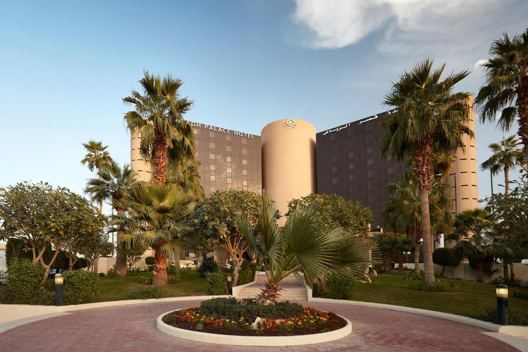 Crowne Plaza Riyadh Palace By Ihg Exterior photo